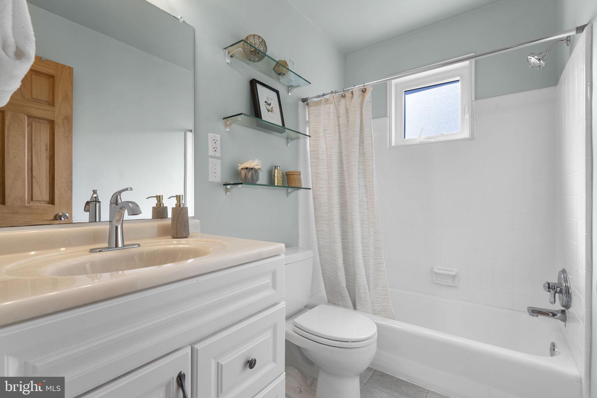8810 Spring Valley Road Chevy Chase, MD 20815 - Photo 19 of 28 Gallery Image 19