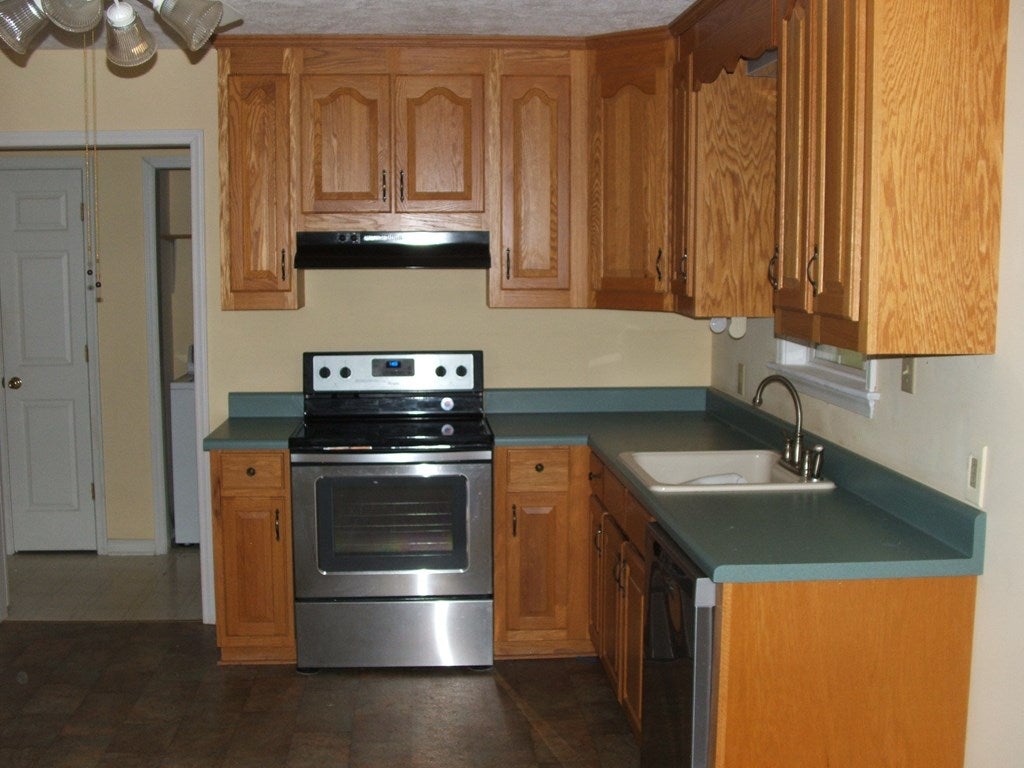 483 Crymes Orchard Road Keysville, VA 23947 - Photo 7 of 19 Gallery Image 7