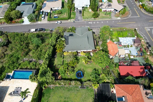 $1,594,500 | 76-6319 Leone Street, Kailua-Kona, HI 96740