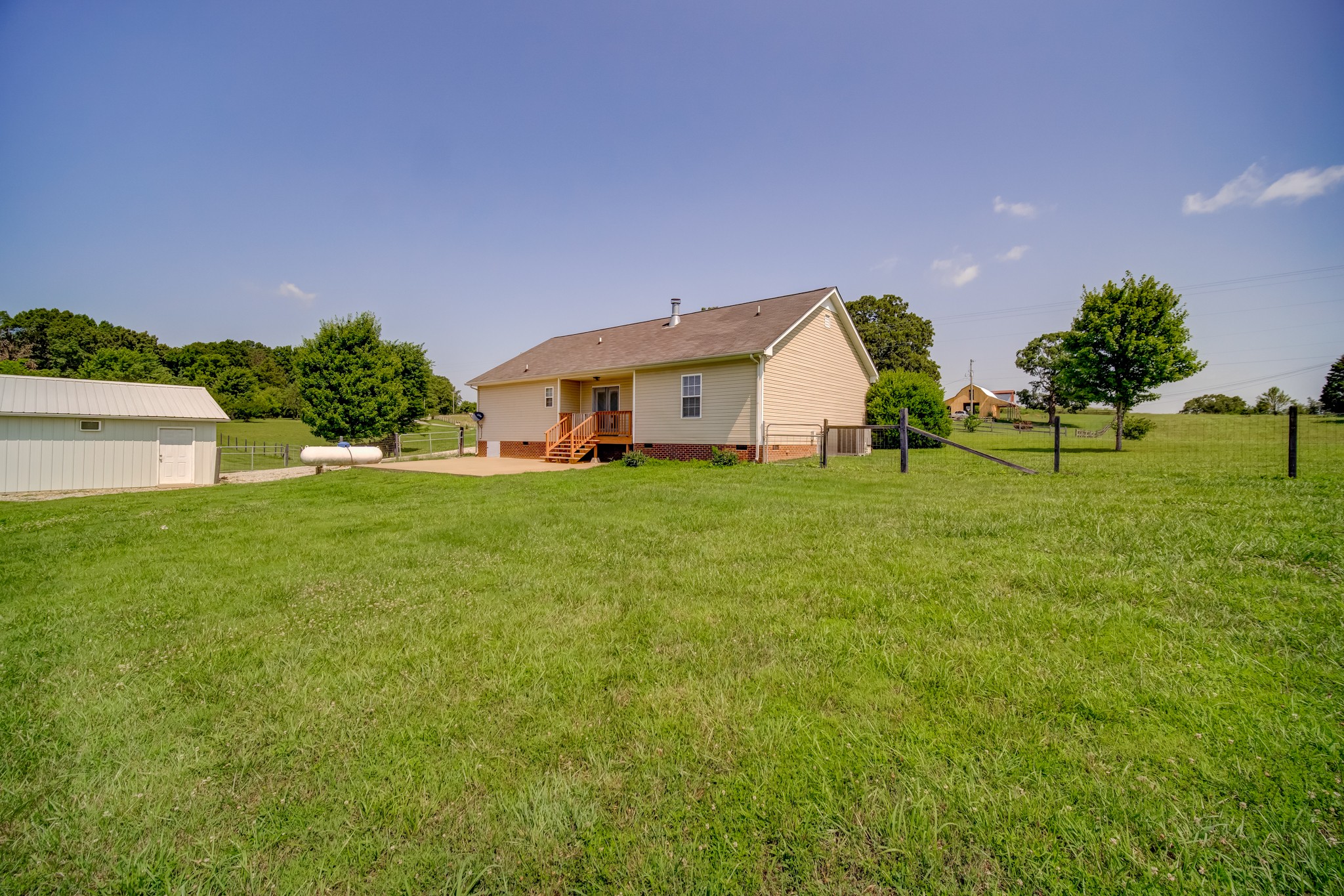 5160 Minnis Road Springfield, TN 37172 - Photo 29 of 31 a view of an house with backyard space and garden
