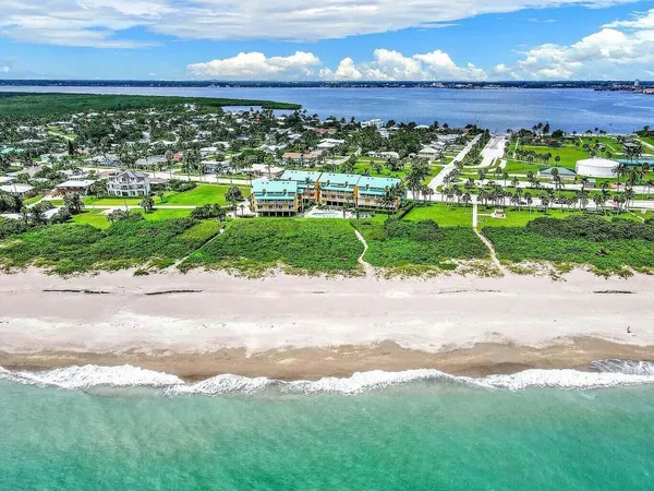 $3,500 | 1550 South Ocean Drive, Unit 15, Fort Pierce, FL 34949