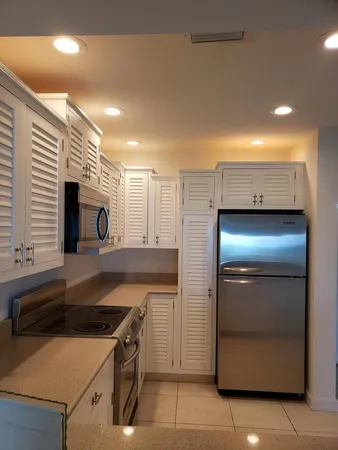 $3,500 | 1550 South Ocean Drive, Unit 15, Fort Pierce, FL 34949