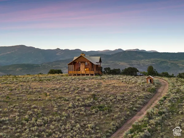 $1,300,000 | 1 Woodland Drive, Kamas, UT 84036