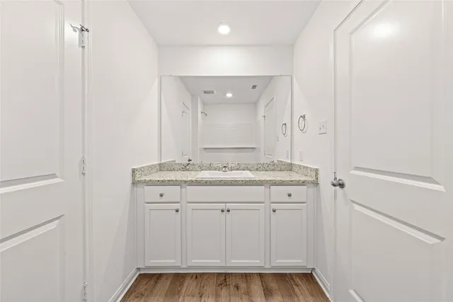 $270,900 | 109 Desert Hare Drive, Jarrell, TX 76537