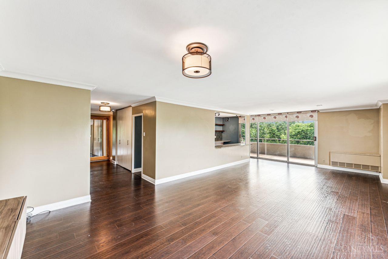 2324 Madison Road, Unit 408 Cincinnati, OH 45208 - Photo 7 of 36 Gallery Image 7