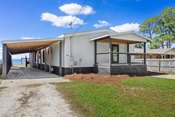 $675,000 | 6644 East Bay Boulevard, Gulf Breeze, FL 32563