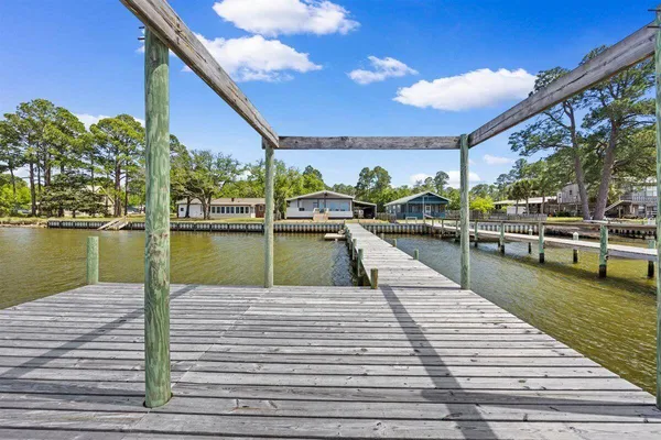 $675,000 | 6644 East Bay Boulevard, Gulf Breeze, FL 32563
