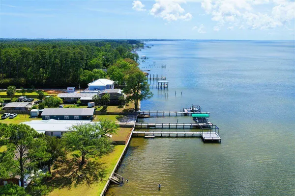 $675,000 | 6644 East Bay Boulevard, Gulf Breeze, FL 32563