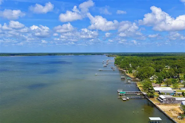 $675,000 | 6644 East Bay Boulevard, Gulf Breeze, FL 32563