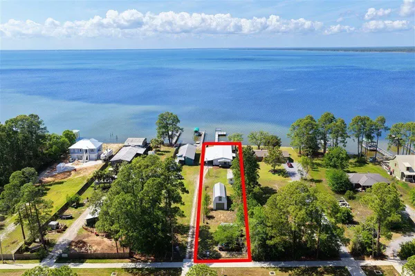$675,000 | 6644 East Bay Boulevard, Gulf Breeze, FL 32563
