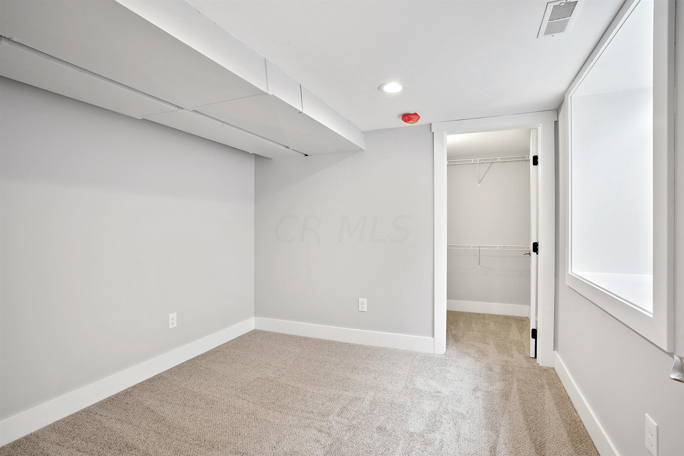 403 Brevoort Road Columbus, OH 43214 - Photo 39 of 53 Gallery Image 39