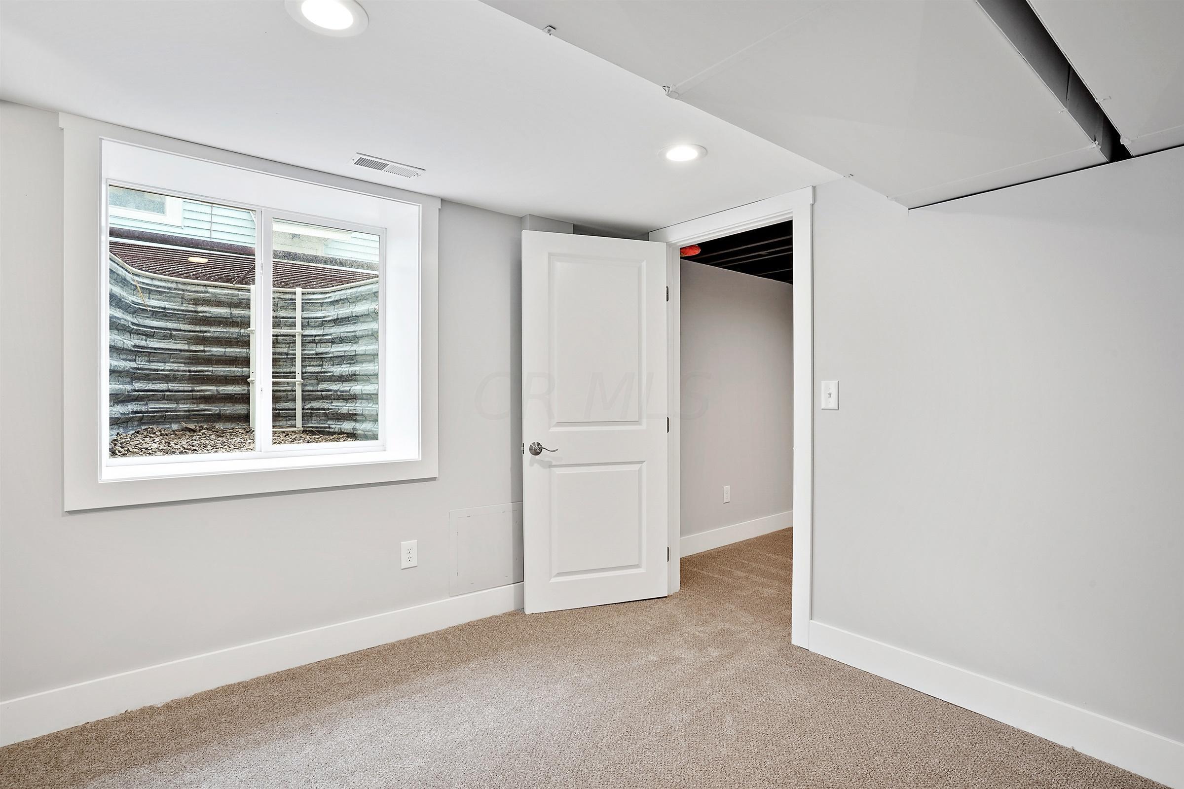 403 Brevoort Road Columbus, OH 43214 - Photo 40 of 53 Gallery Image 40
