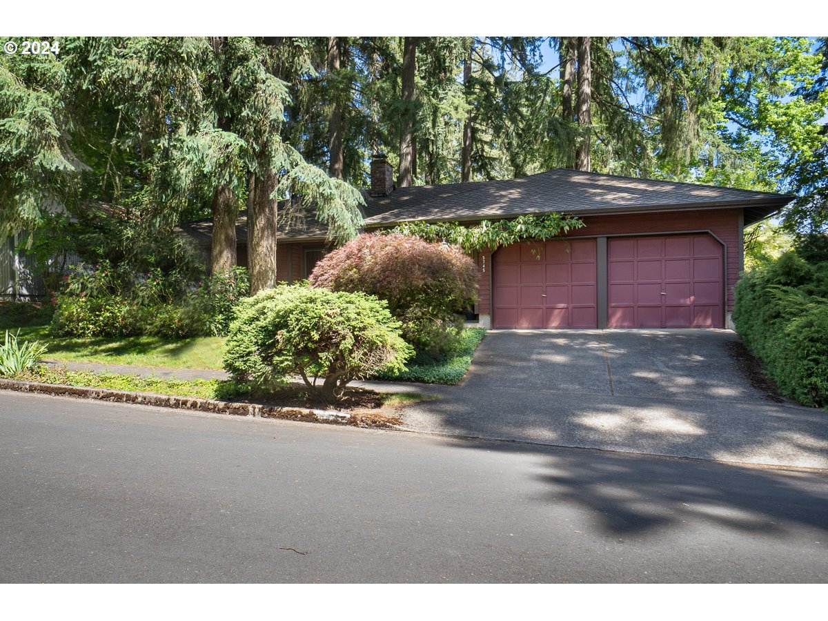 5745 Southwest Glenbrook Road Beaverton, OR 97007 - Photo 1 of 31 Gallery Image 1