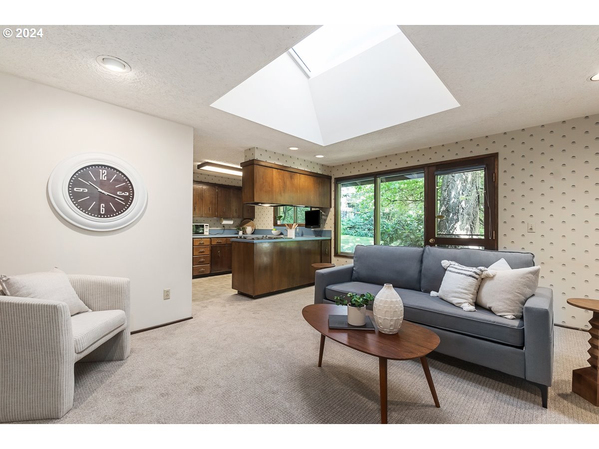 5745 Southwest Glenbrook Road Beaverton, OR 97007 - Photo 22 of 31 Gallery Image 22