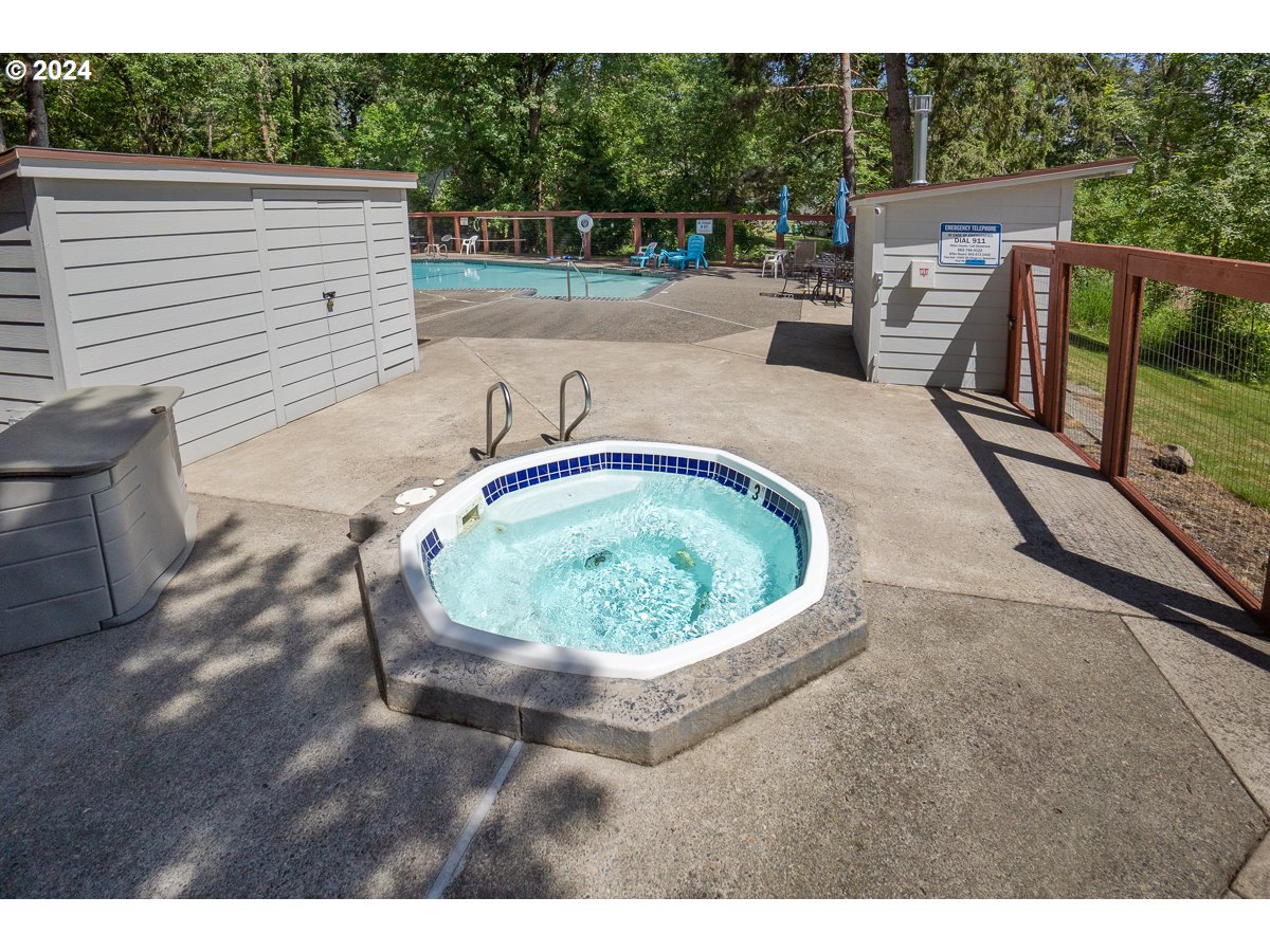 5745 Southwest Glenbrook Road Beaverton, OR 97007 - Photo 31 of 31 Gallery Image 31
