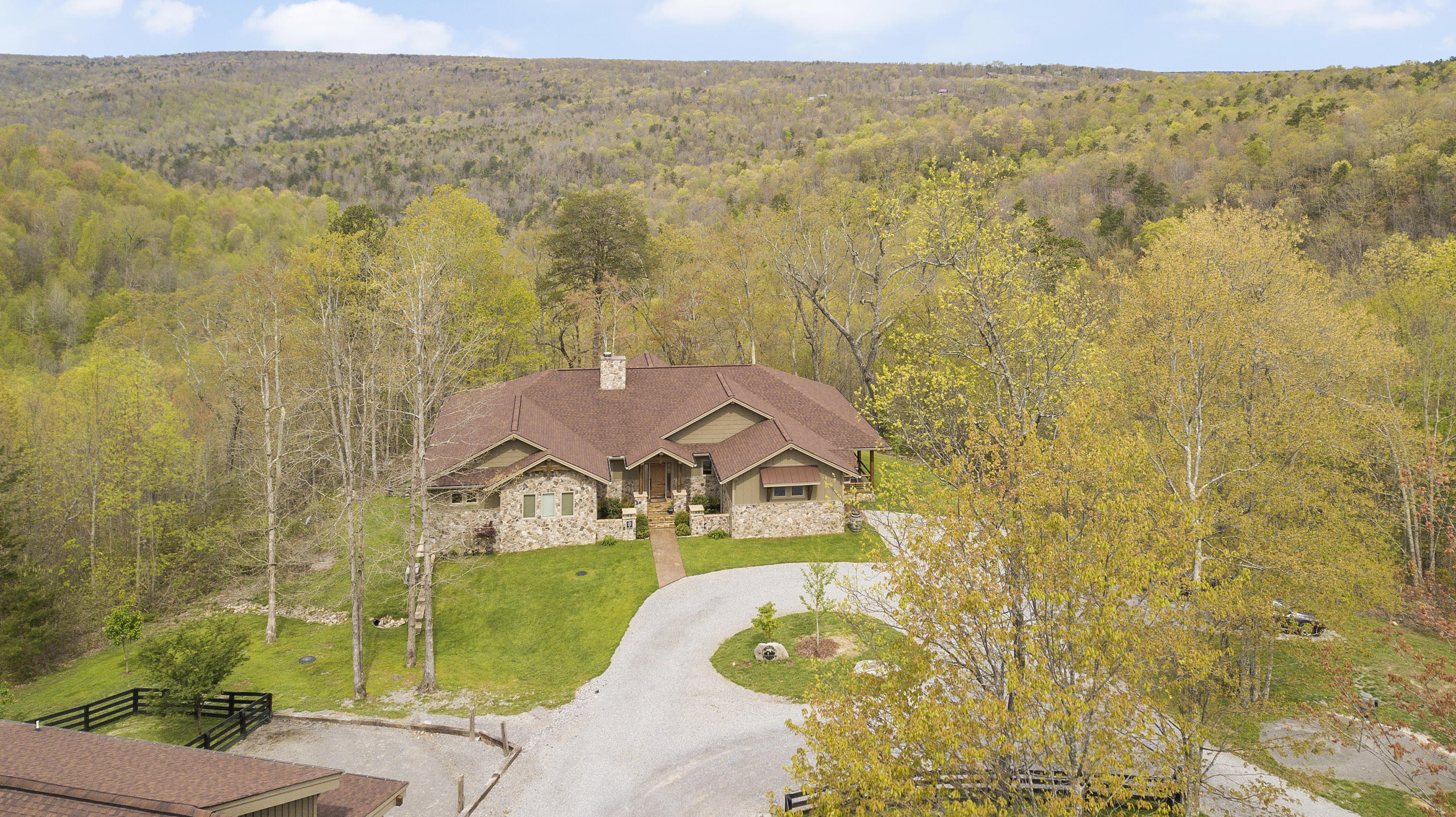 600 Roaring Creek Road Dunlap, TN 37327 - Photo 110 of 143 House_front_3