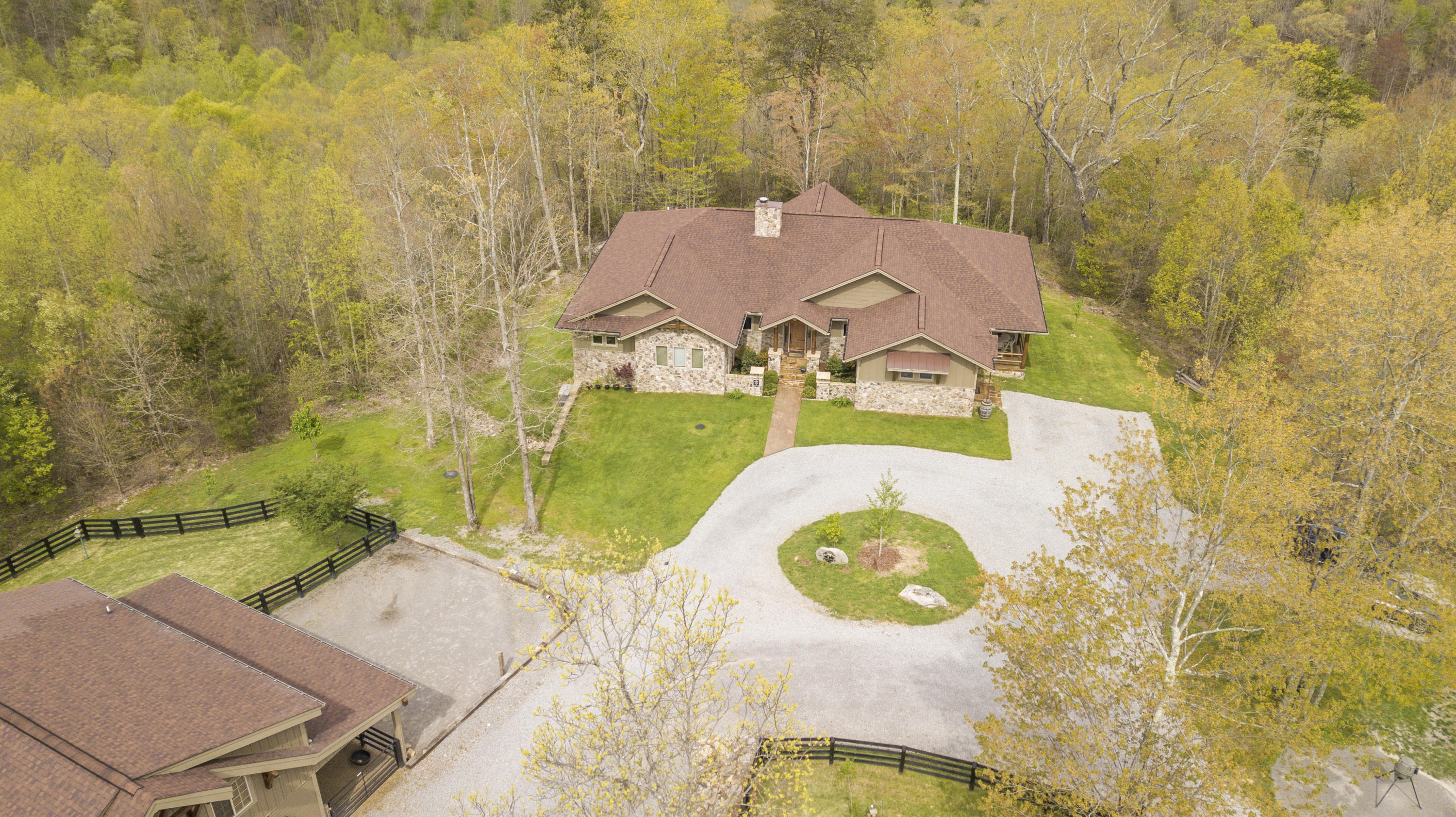 600 Roaring Creek Road Dunlap, TN 37327 - Photo 113 of 143 House_front_2