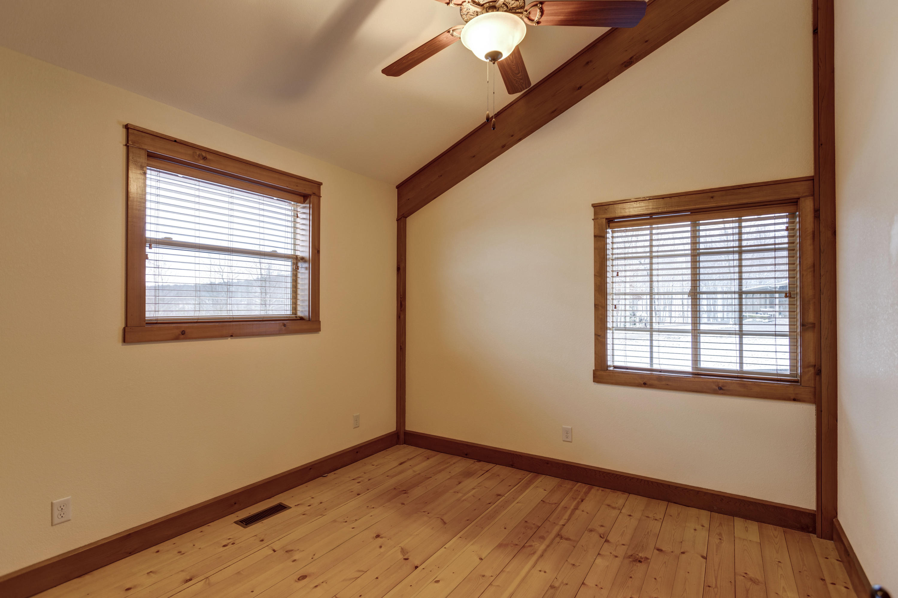 600 Roaring Creek Road Dunlap, TN 37327 - Photo 87 of 143 Mother_inlaw suite/guest house