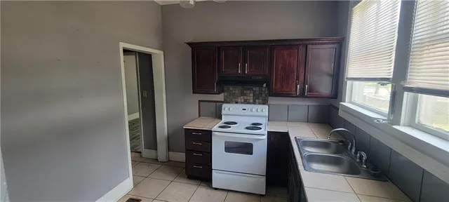 $1,225 | 901 South Chestnut Street, Hammond, LA 70403