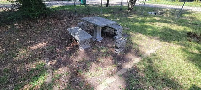 $1,225 | 901 South Chestnut Street, Hammond, LA 70403