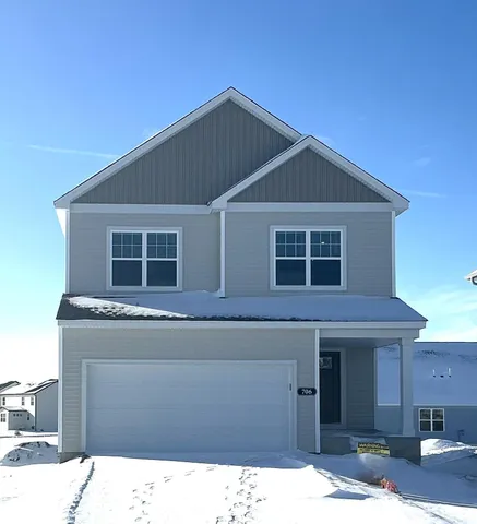 $424,990 | 706 Highland Lane, Jordan, MN 55352