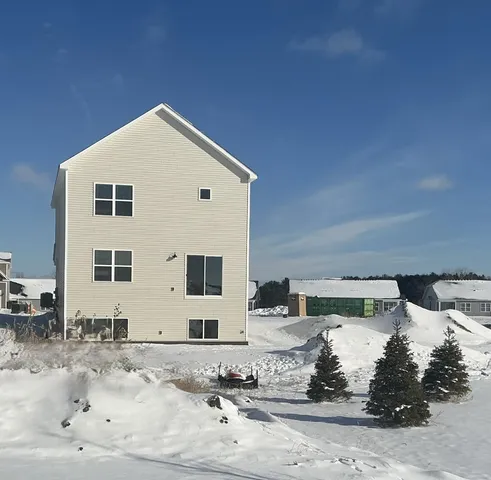 $424,990 | 706 Highland Lane, Jordan, MN 55352