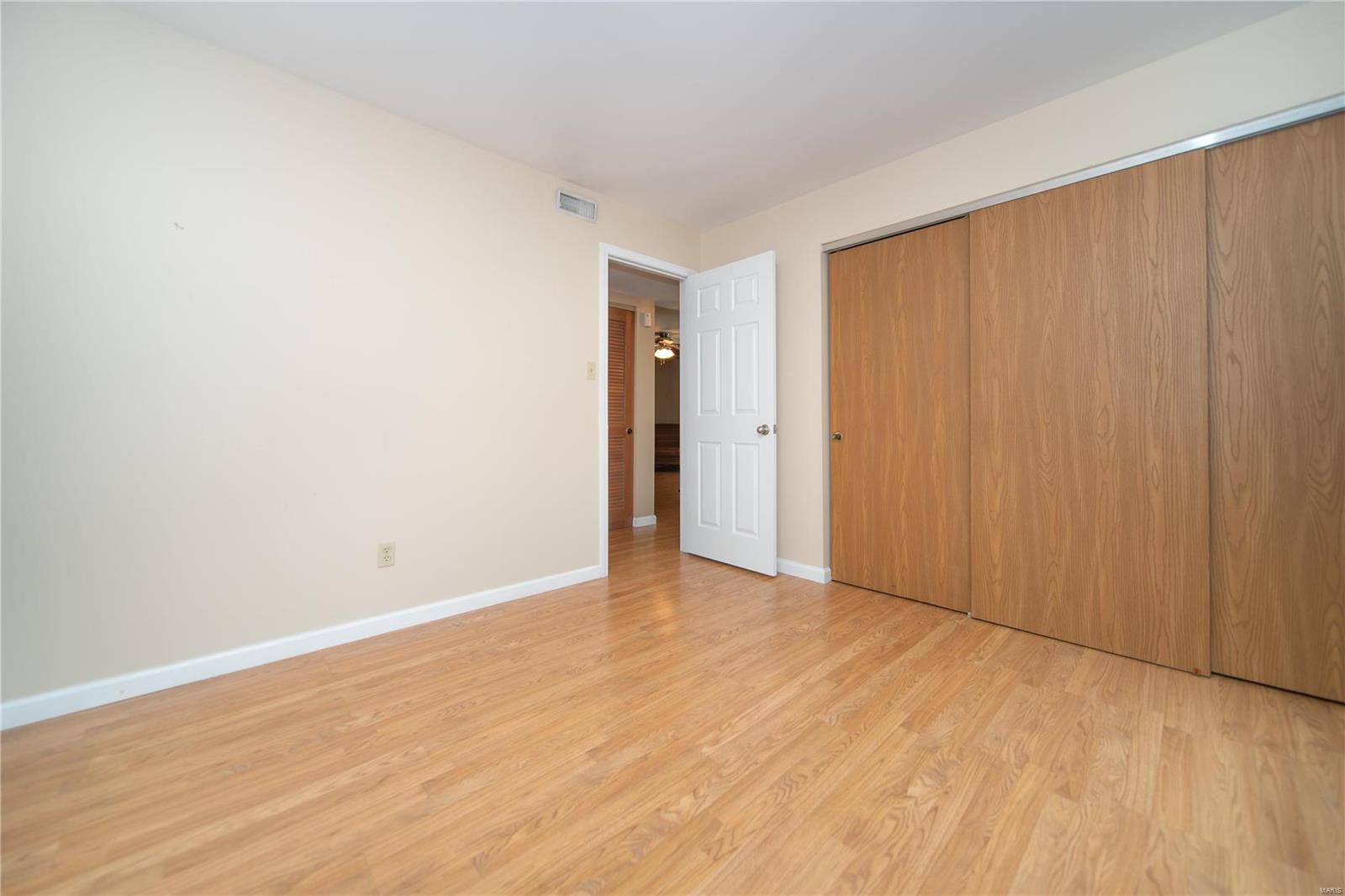 4510 Little Rock Road, Unit B St. Louis, MO 63128 - Photo 11 of 13 Gallery Image 11