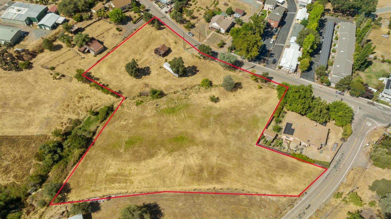 11900 Sutter Hill Road Sutter Creek, CA 95685 - Photo 18 of 32