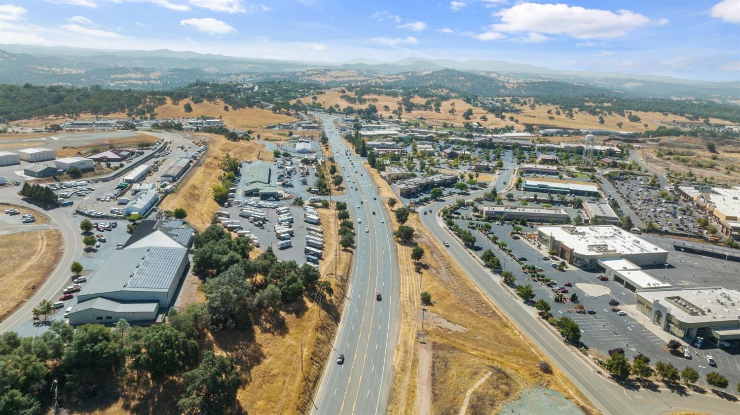 11900 Sutter Hill Road Sutter Creek, CA 95685 - Photo 27 of 32 an aerial view of multiple house