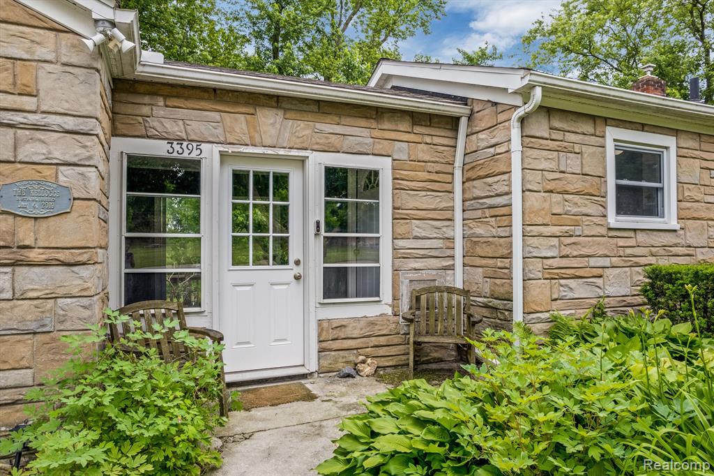 3395 West Auburn Road Rochester Hills, MI 48309 - Photo 11 of 46