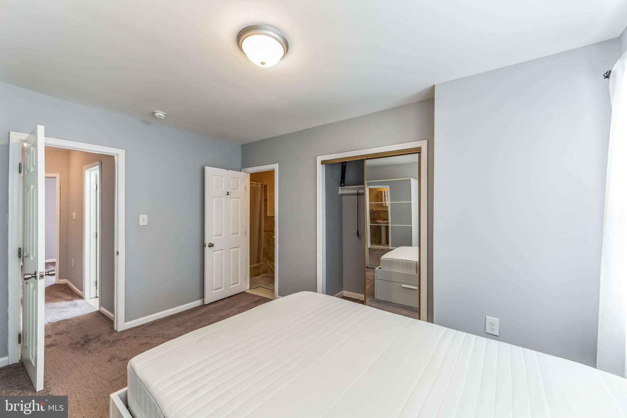 5785 Nassau Road Philadelphia, PA 19131 - Photo 17 of 31