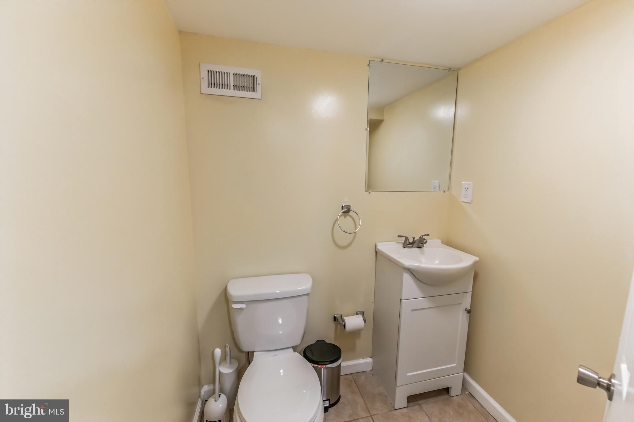 5785 Nassau Road Philadelphia, PA 19131 - Photo 27 of 31