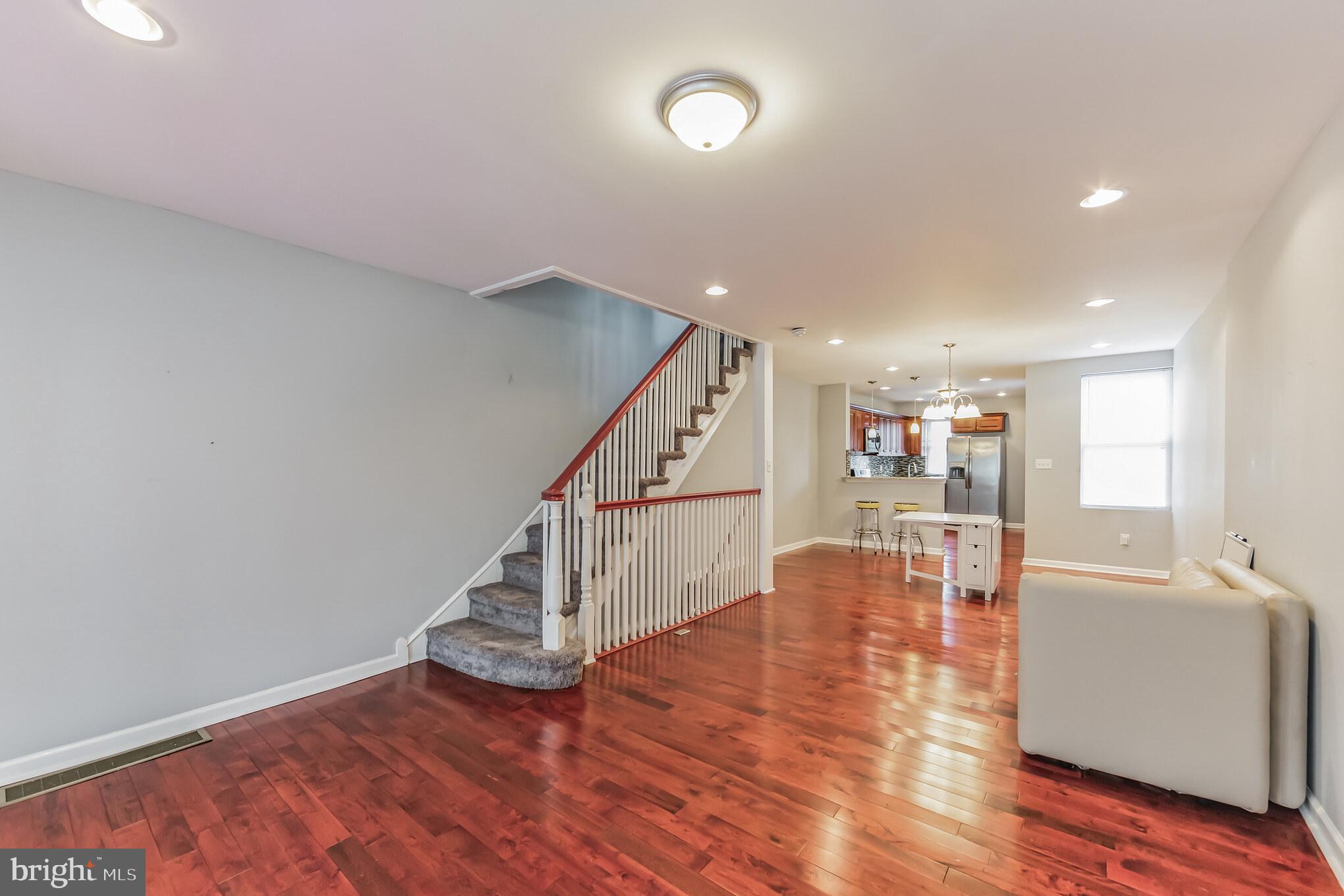 5785 Nassau Road Philadelphia, PA 19131 - Photo 6 of 31