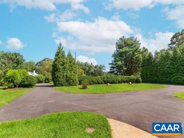 $2,950 | 1193 Woodlands Road, Charlottesville, VA 22901