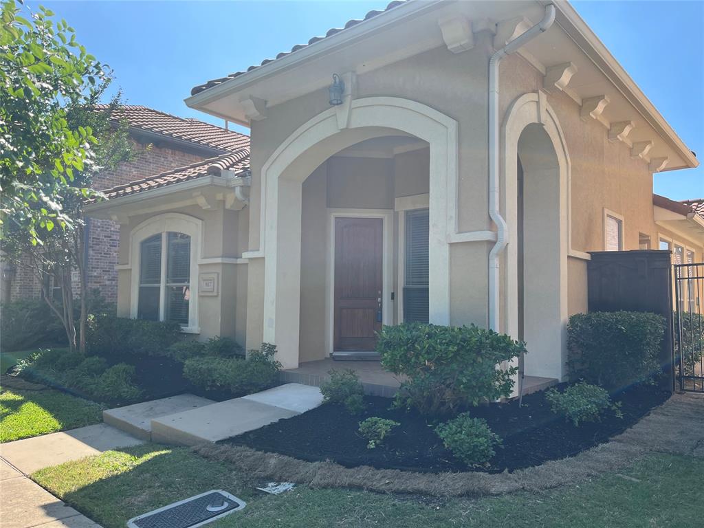 817 La Cima Irving, TX 75039 - Photo 34 of 40