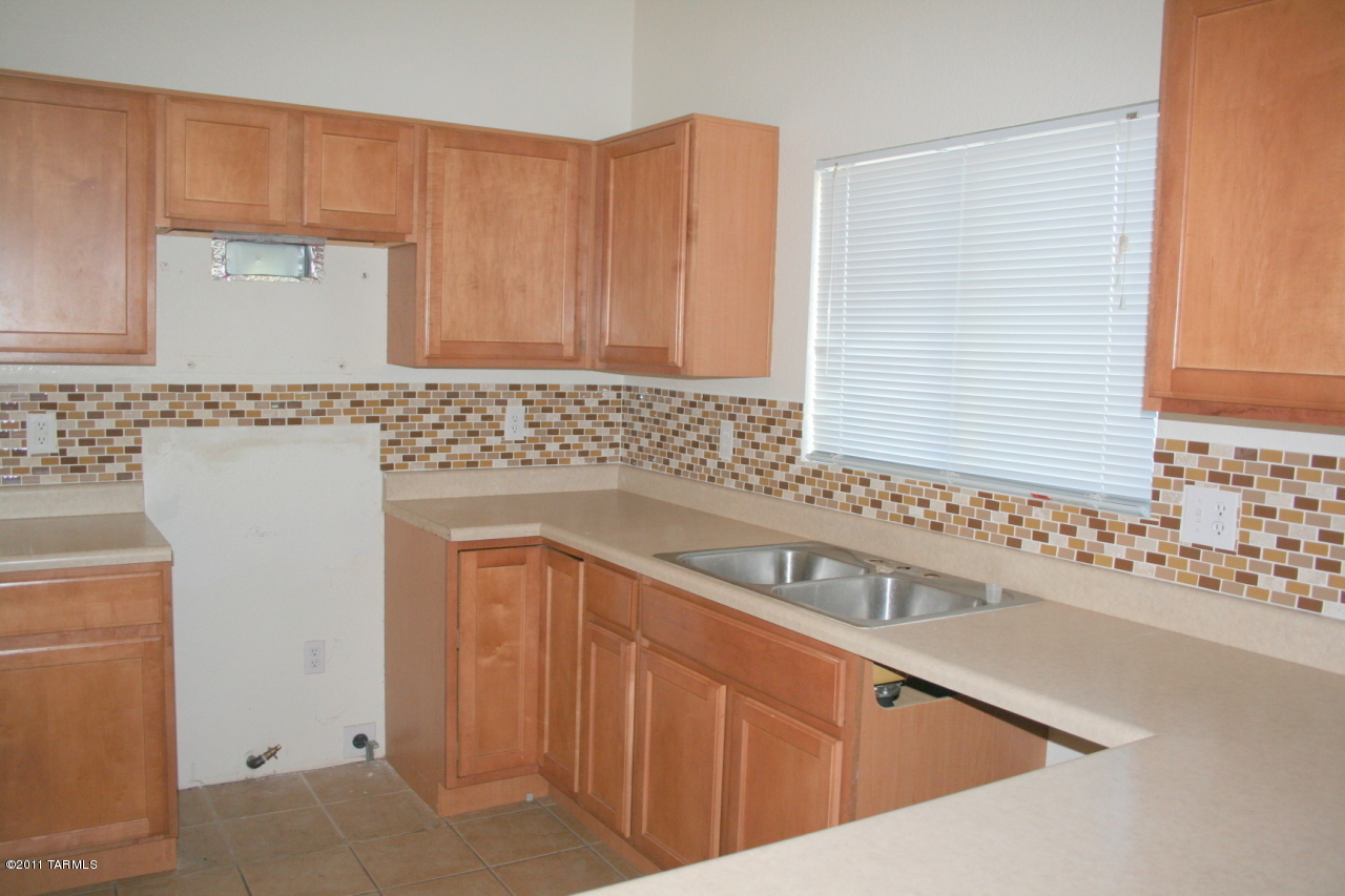 6575 West Harbin Ridge Way Tucson, AZ 85757 - Photo 6 of 16