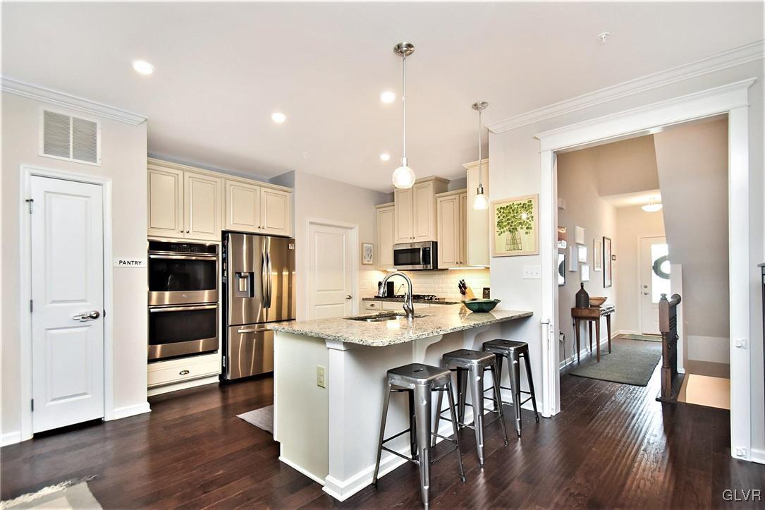2501 Raya Way Easton, PA 18045 - Photo 7 of 50 Gallery Image 7