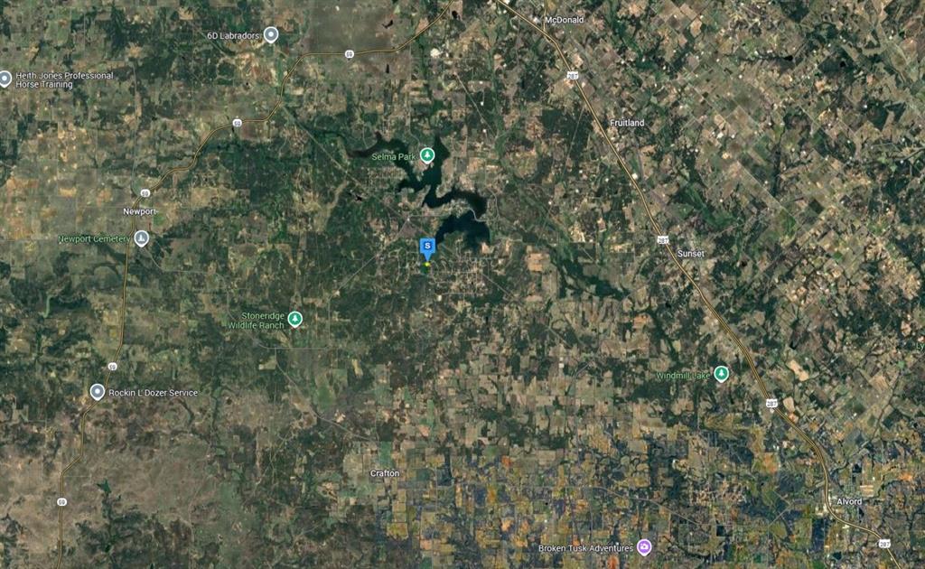 601 Horizon Ridge Court Sunset, TX 76270 - Photo 3 of 4