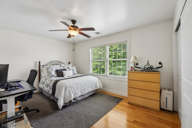 230 Birchwood Road Linden, NJ 07036 - Photo 17 of 27