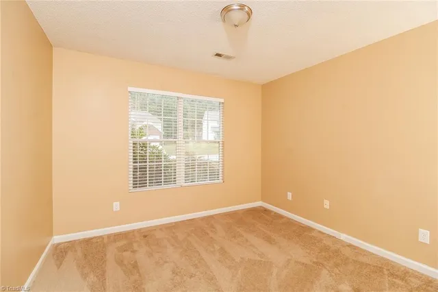 $1,925 | 604 Nova Avenue, High Point, NC 27265