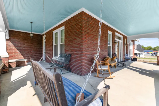 a living room filled with furniture