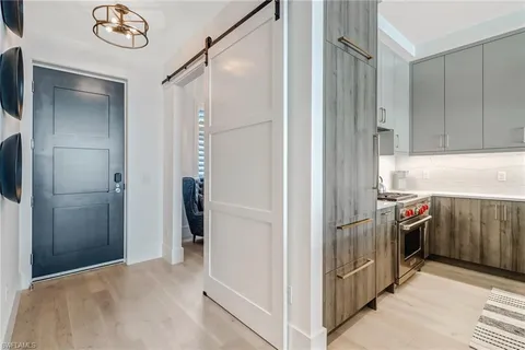 $1,495,000 | 850 Central Avenue, Unit 209, Naples, FL 34102