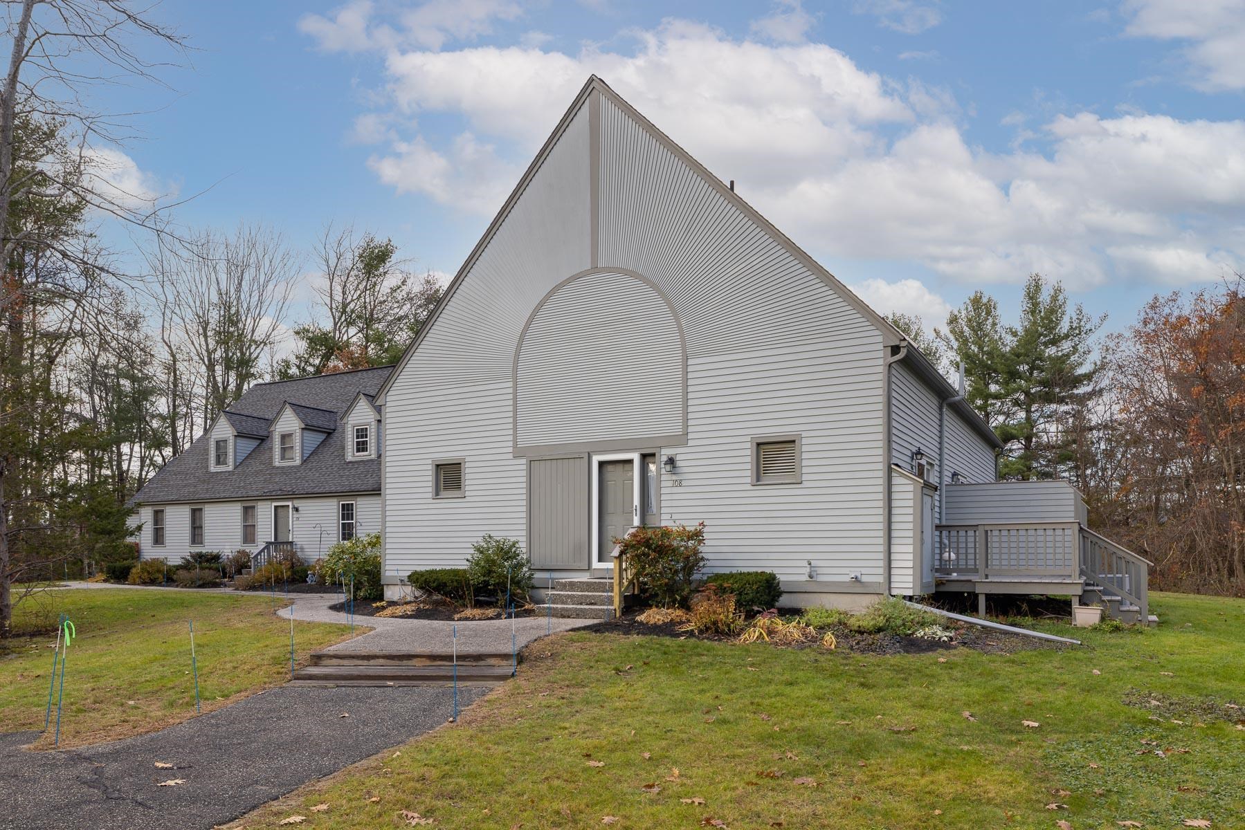108 Glengarry Drive Stratham, NH 03885 - Photo 1 of 25