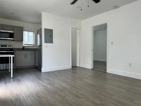 $1,750 | 1857 Madison Street, Unit 2, Hollywood, FL 33020