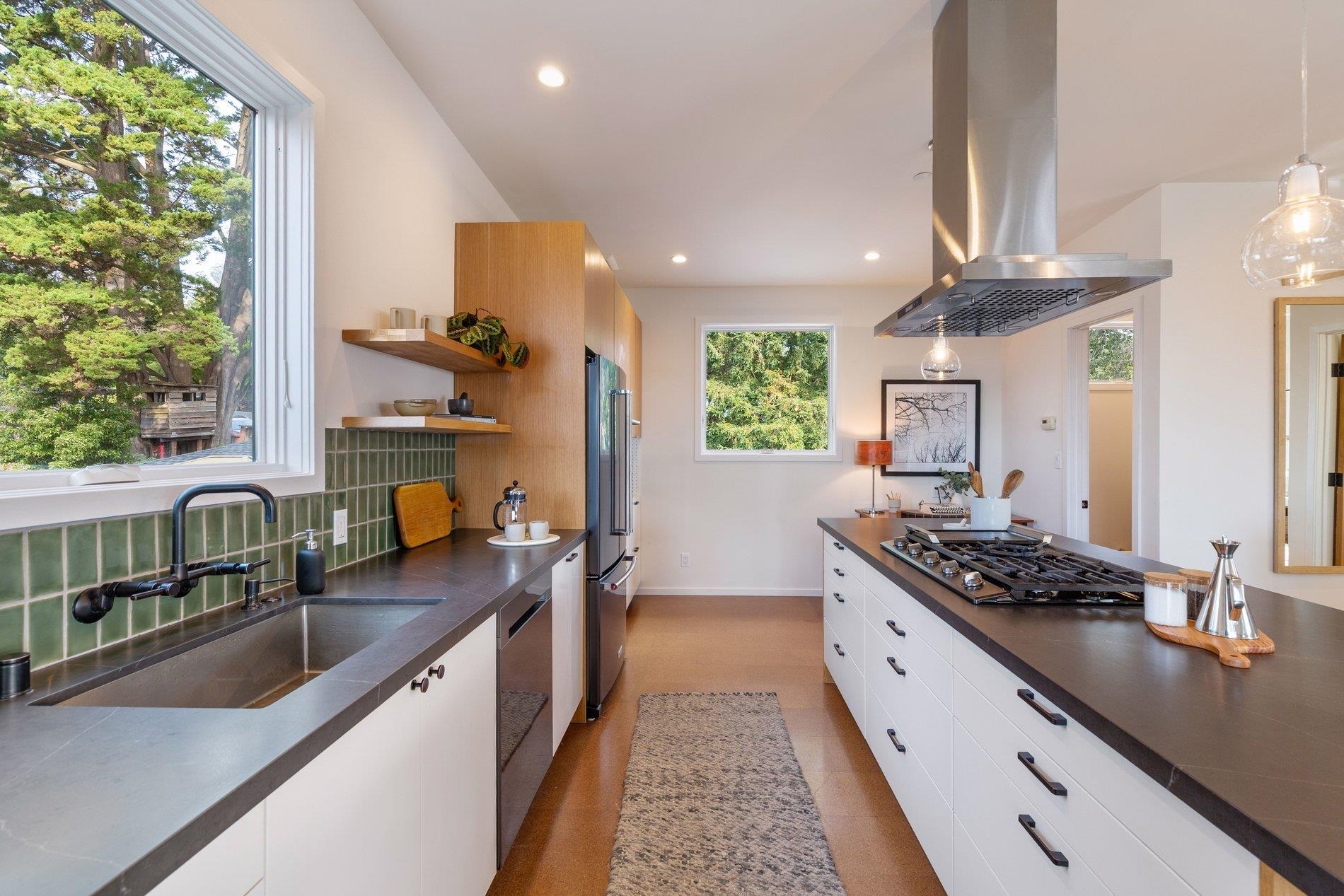 7981 Terrace Drive El Cerrito, CA 94530 - Photo 18 of 44