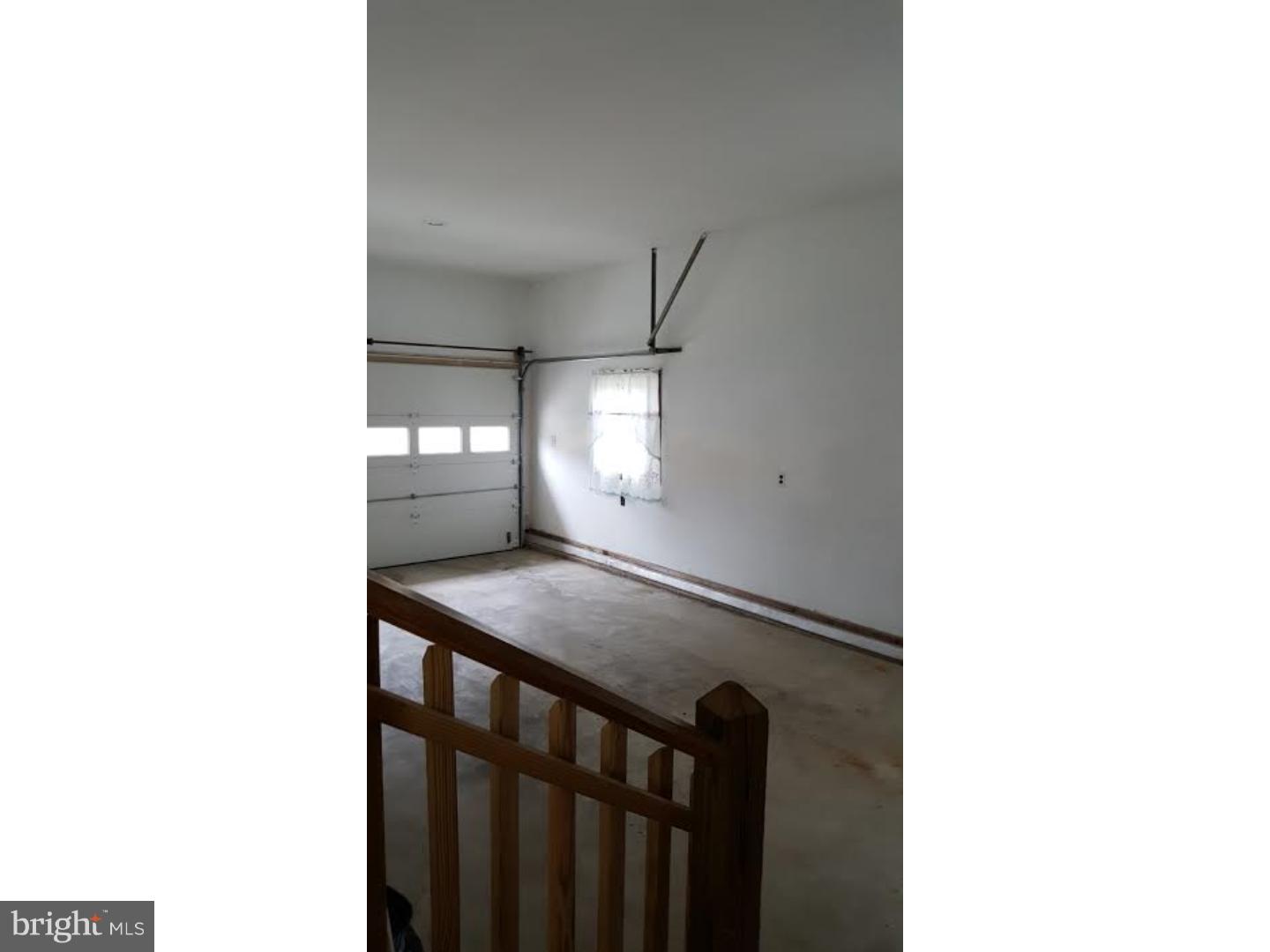 136 Bay Street Carneys Point, NJ 08069 - Photo 15 of 21