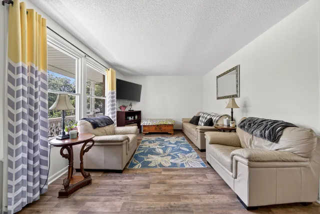 $359,900 | 2729 Heights Circle Road, Greenbrier, TN 37073