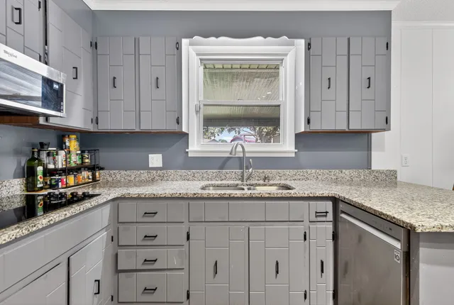 $359,900 | 2729 Heights Circle Road, Greenbrier, TN 37073