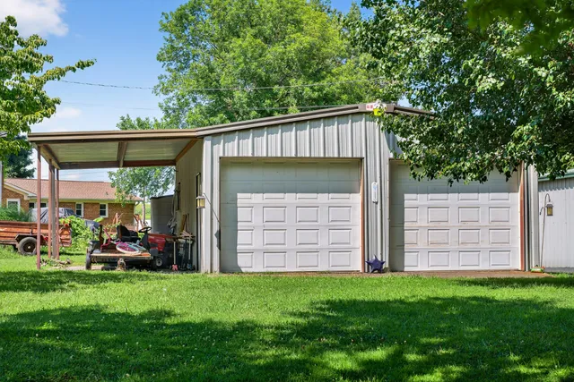 $359,900 | 2729 Heights Circle Road, Greenbrier, TN 37073