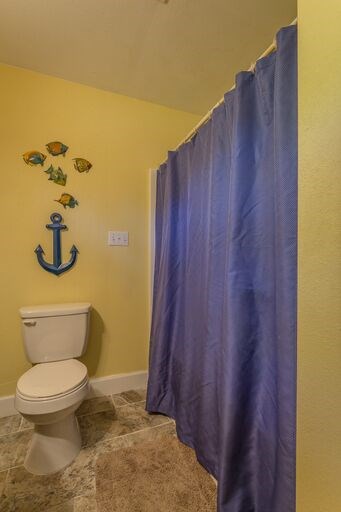 1387 Highway 98 Eastpoint, FL 32328 - Photo 22 of 37